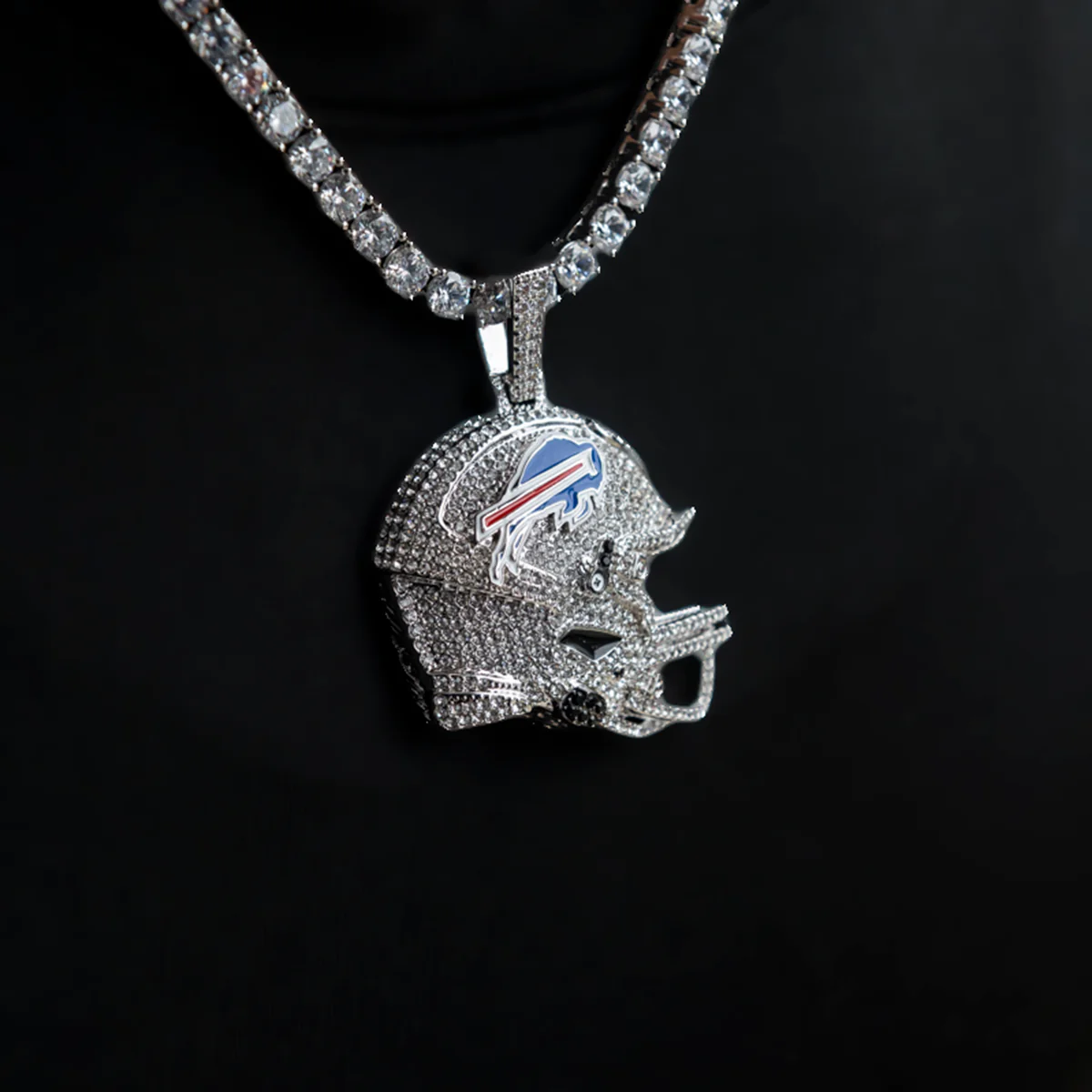 Buffalo Bills Pendant | NFL Team Jewelry | GLD - The GLD Shop 7 Buffalo Bills Pendant | NFL Team Jewelry | GLD - The GLD Shop