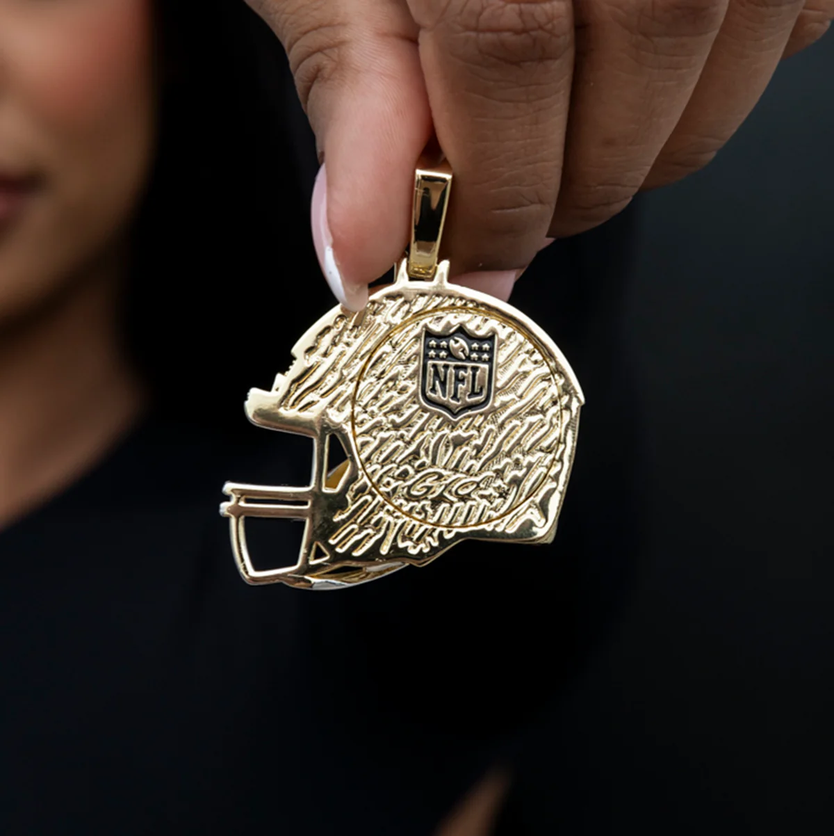 Official NFL 2025 Edition San Francisco 49ers Helmet Pendant - The GLD Shop 9 Official NFL 2025 Edition San Francisco 49ers Helmet Pendant - The GLD Shop