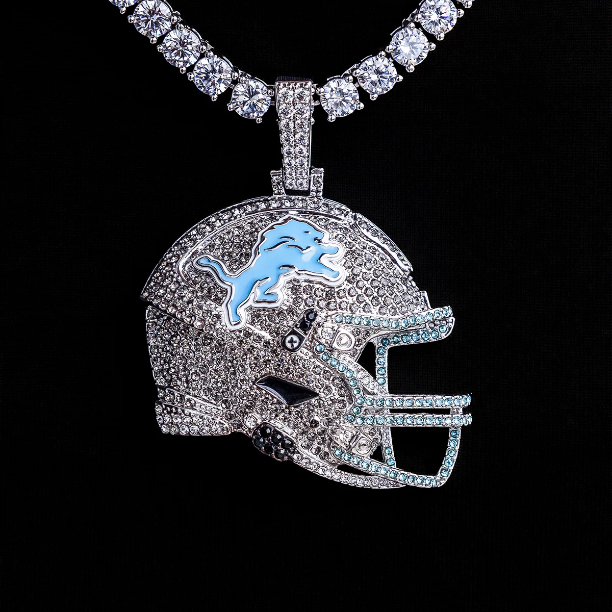 Detroit Lions Pendant | NFL Team Jewelry | GLD - The GLD Shop 1 Detroit Lions Pendant | NFL Team Jewelry | GLD - The GLD Shop
