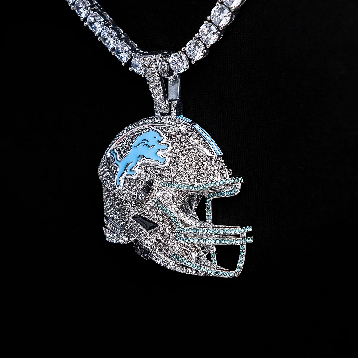Detroit Lions Pendant | NFL Team Jewelry | GLD - The GLD Shop 7 Detroit Lions Pendant | NFL Team Jewelry | GLD - The GLD Shop
