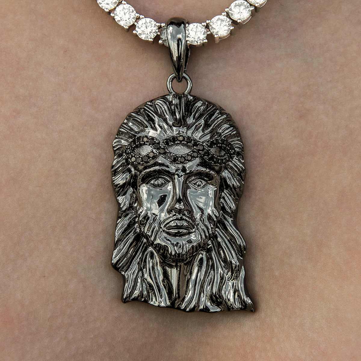 Large Diamond Crown Portrait of Jesus Pendant in Black Rhodium - The GLD Shop