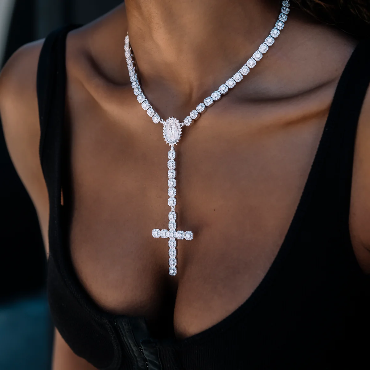 Women's Moissanite Micro Clustered Rosary Chain | GLD - The GLD Shop 9 Women's Moissanite Micro Clustered Rosary Chain | GLD - The GLD Shop