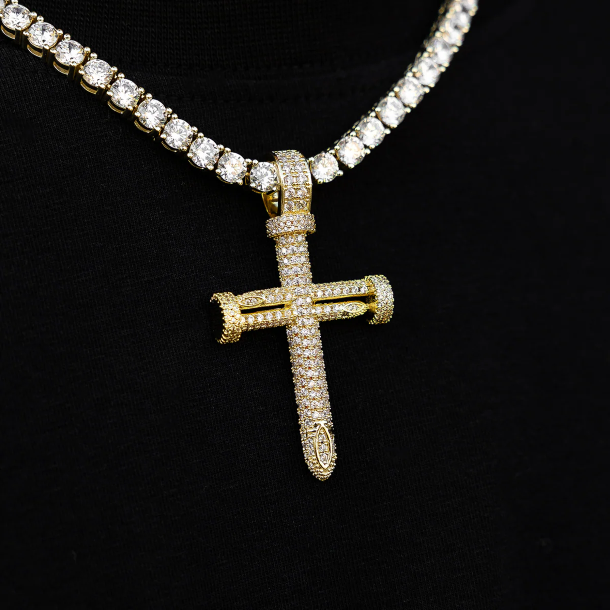 Round Nail Cross Pendant in Yellow Gold - The GLD Shop