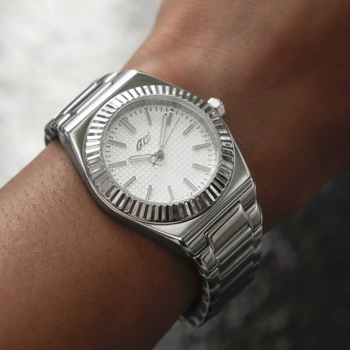 42MM Fluted Bezel Alpha Era® in White Gold - The GLD Shop 12 42MM Fluted Bezel Alpha Era® in White Gold - The GLD Shop