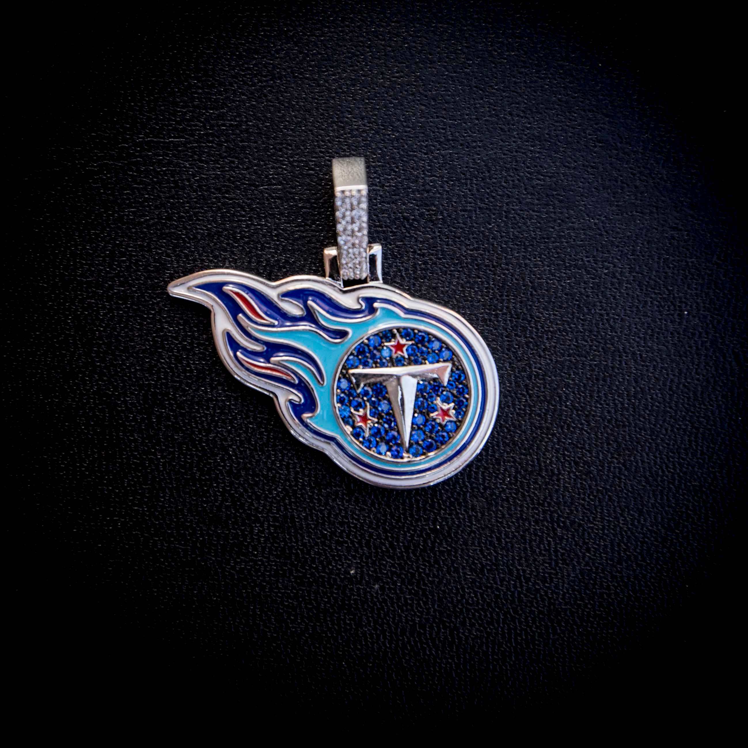 Tennessee Titans Official NFL Pendant - The GLD Shop